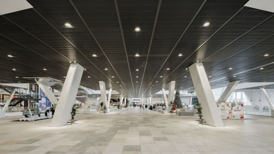 Vigo-Urzaiz AVE Railway Station Retail & leisure Vigo · Spain | L35 Arquitectos-3