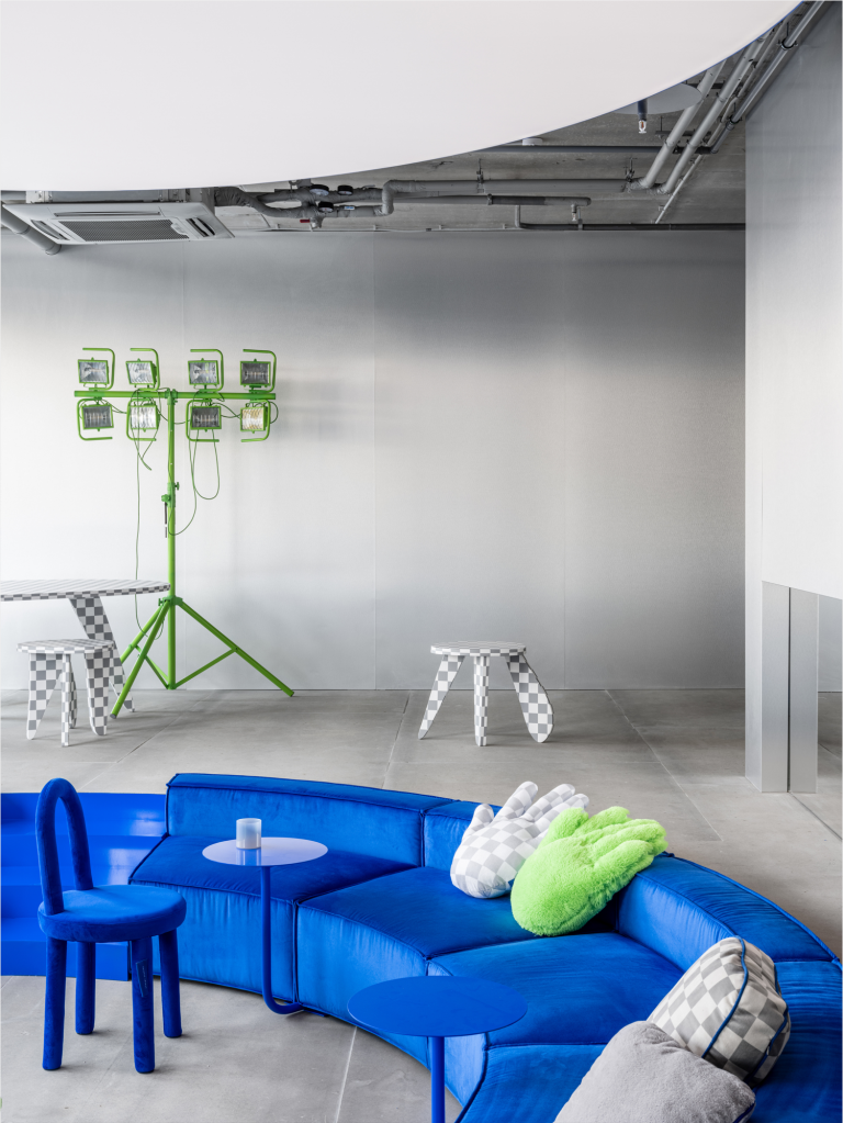 蓝灰调·质感商业空间·IOPE 实验室定制护肤新体验丨韩国-72