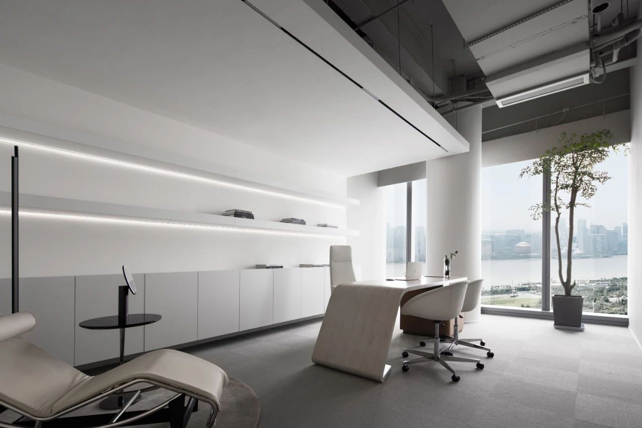 英明向太多媒体办公室丨时上建筑.沈墨-48