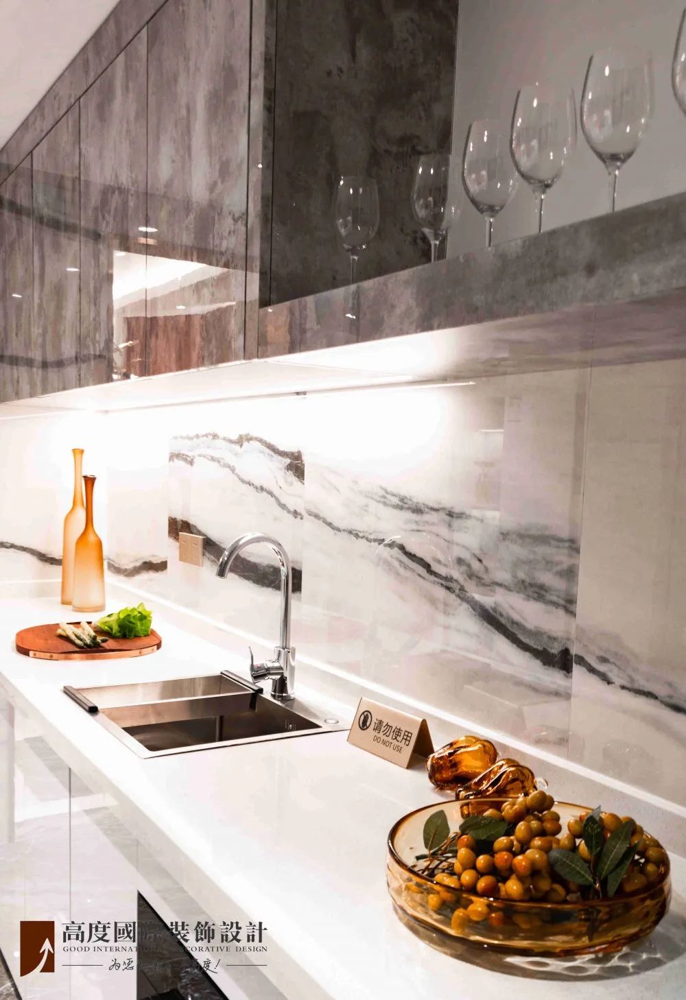 港式轻奢风格装修,温馨舒适的家-34