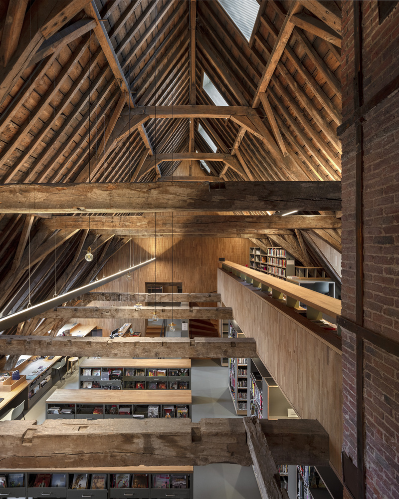 《城市图书馆 Het Predikheren》——历史与未来的共生-32