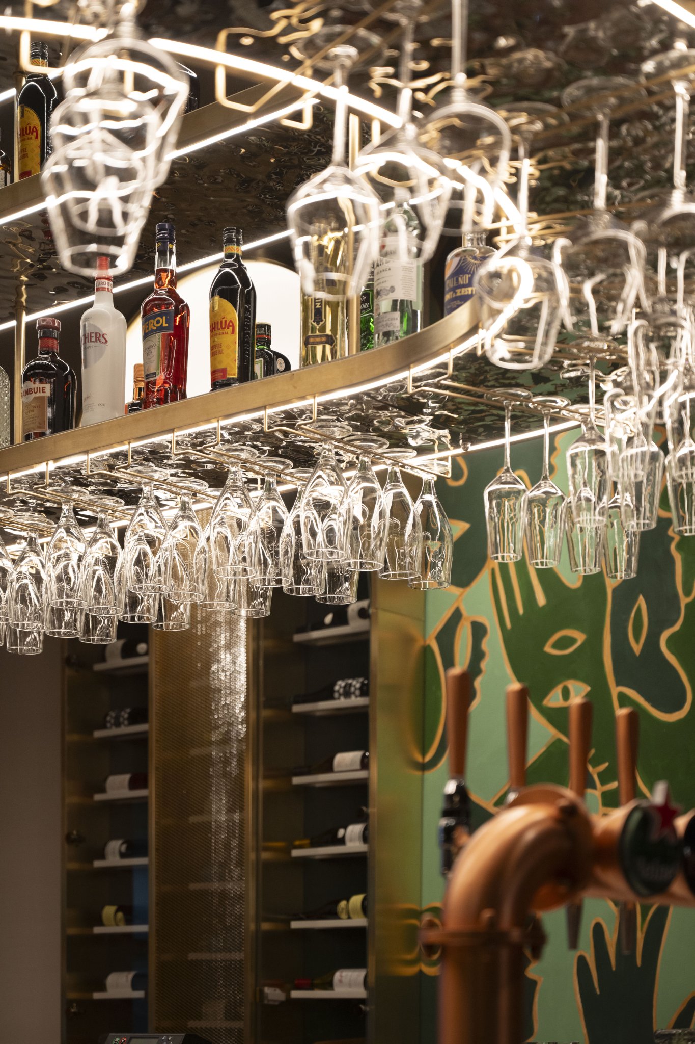 Jones Social by FINCH-19