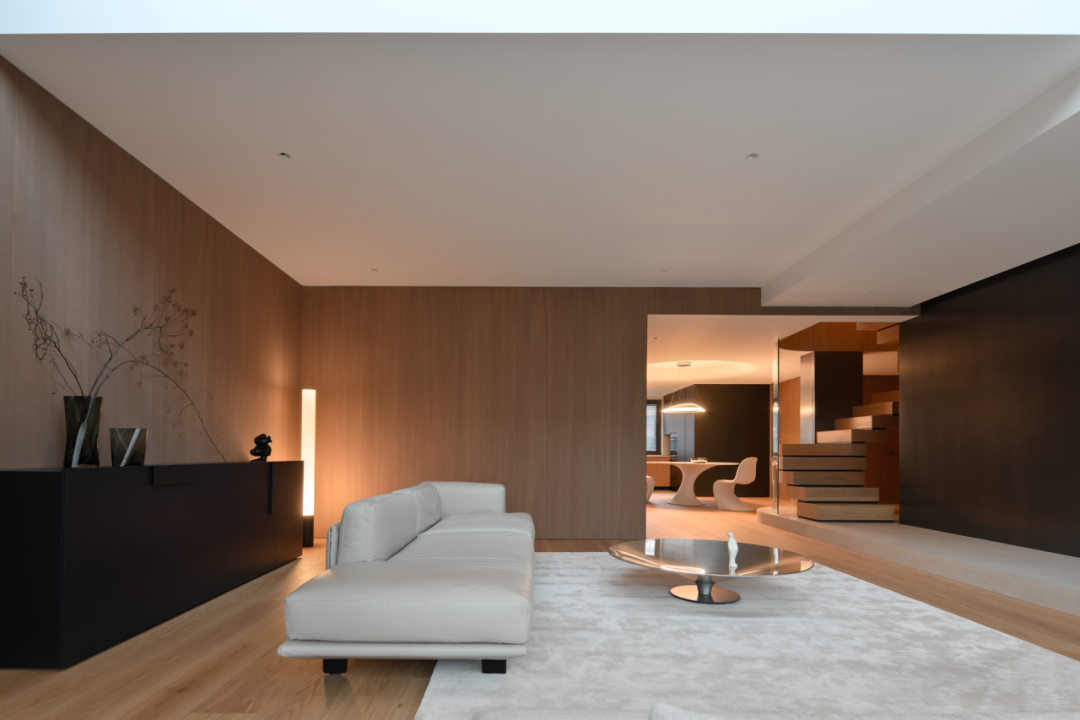 首发 x 大墨空间设计 | 329㎡极简大宅，空间的宁静与诗意-31