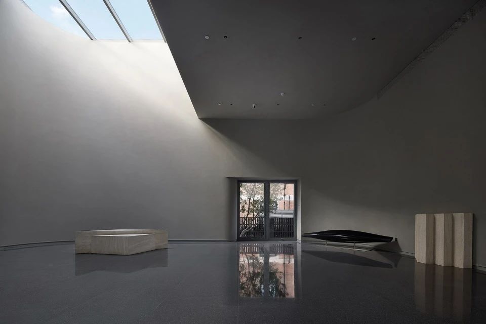 韦来摄影艺术空间丨中国北京丨余留地-0