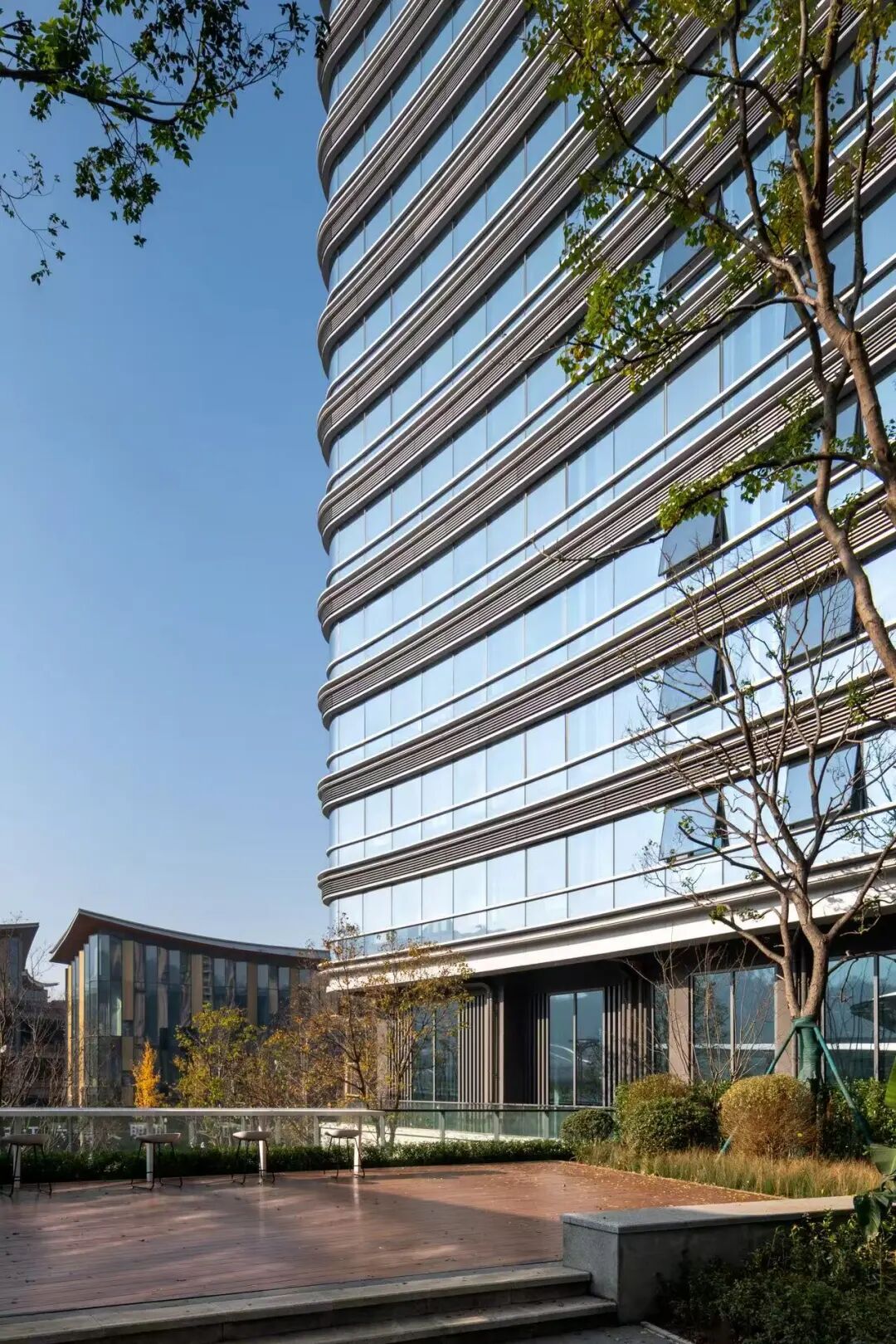 渝昆高铁宜宾站站前广场停车场及人才公寓建设项目丨中国宜宾丨四川省建筑设计研究院有限公司SADI设计四院-13