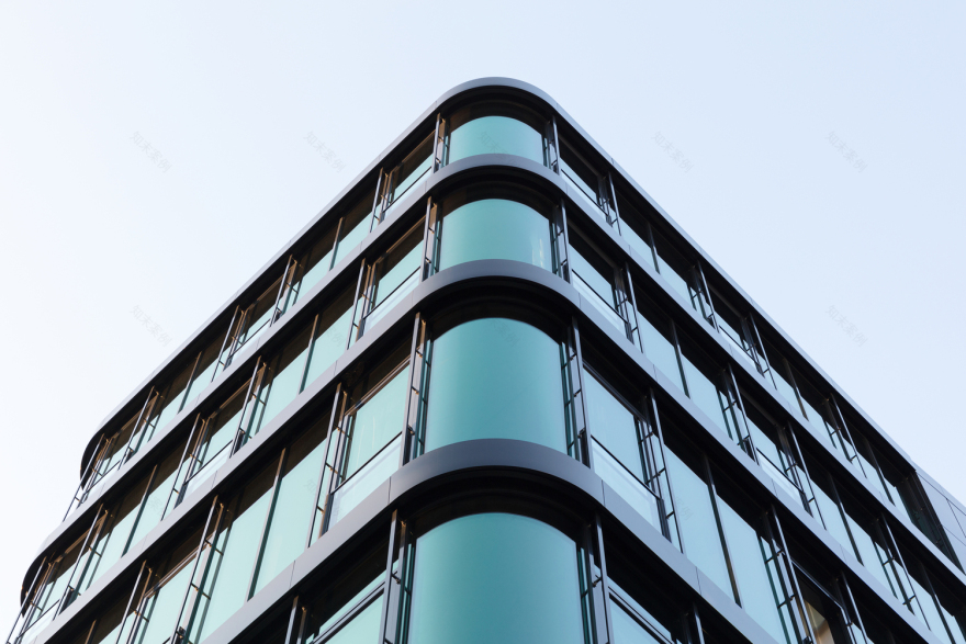 汉堡历史建筑翻新与扩建,旧砖新玻璃共融共生-27