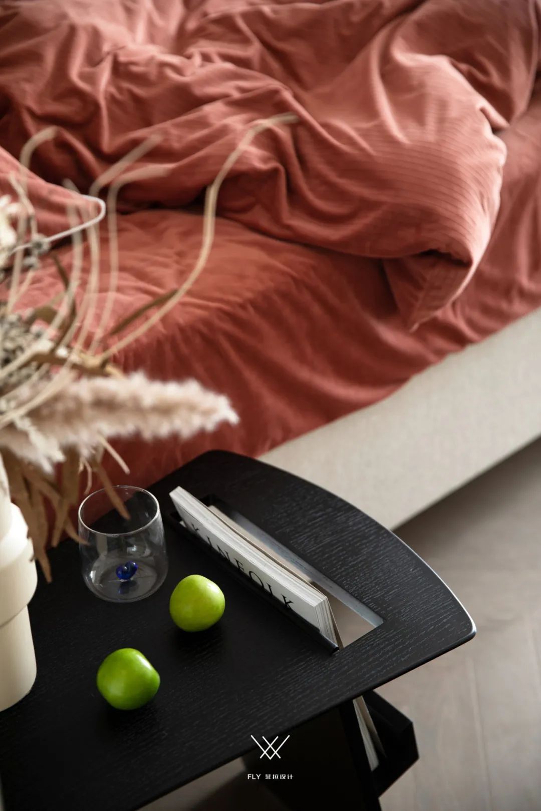 两犬一花的生活美学丨菲拉设计-33