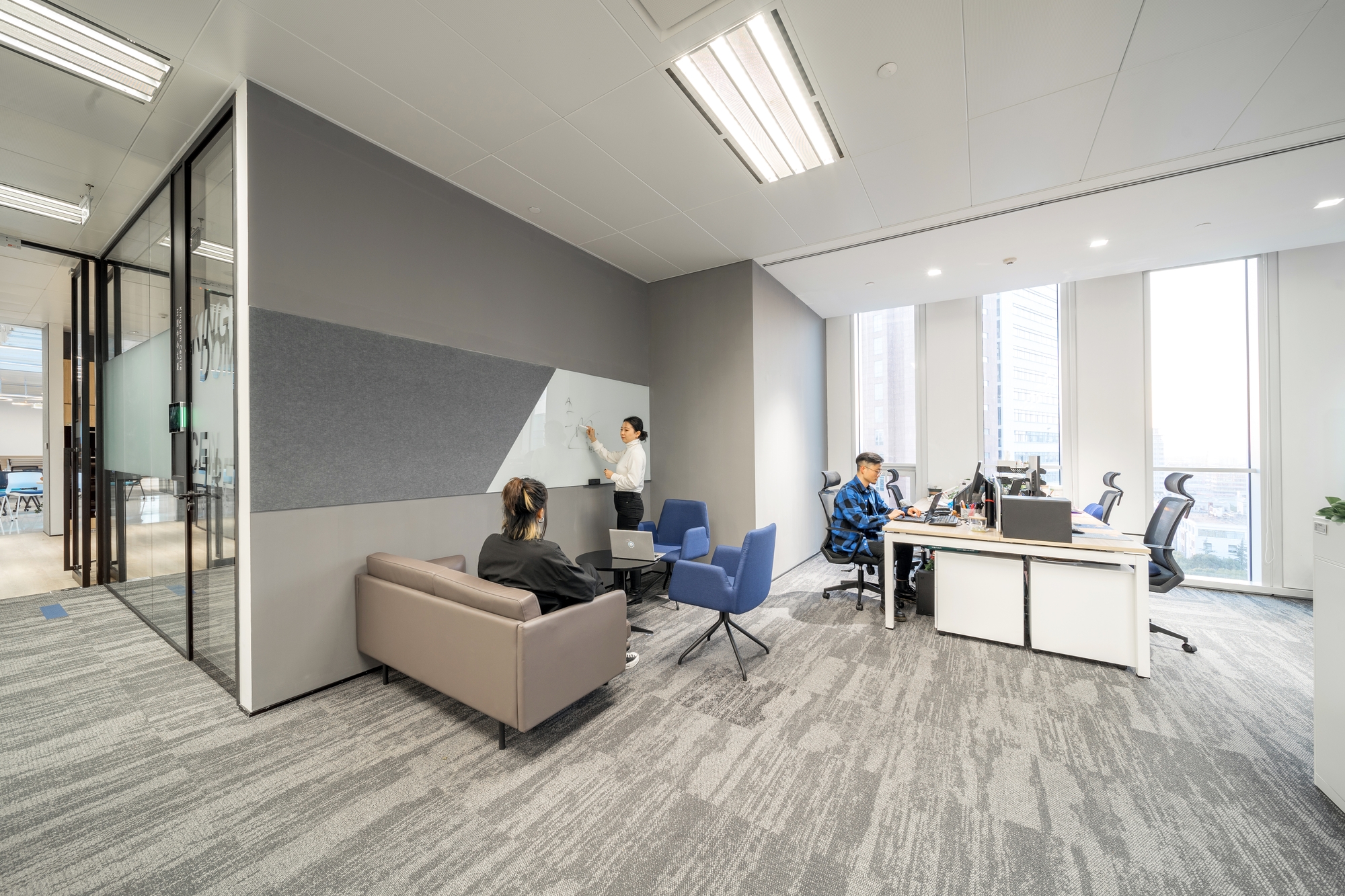 高纬物业与万科服务协作办公空间设计丨中国上海丨A+J STUDIO-24