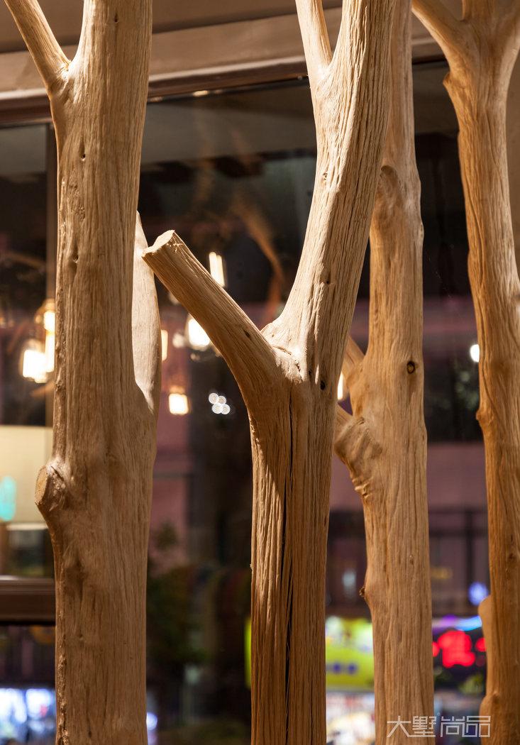 绿意盎然的自然咖啡厅-18