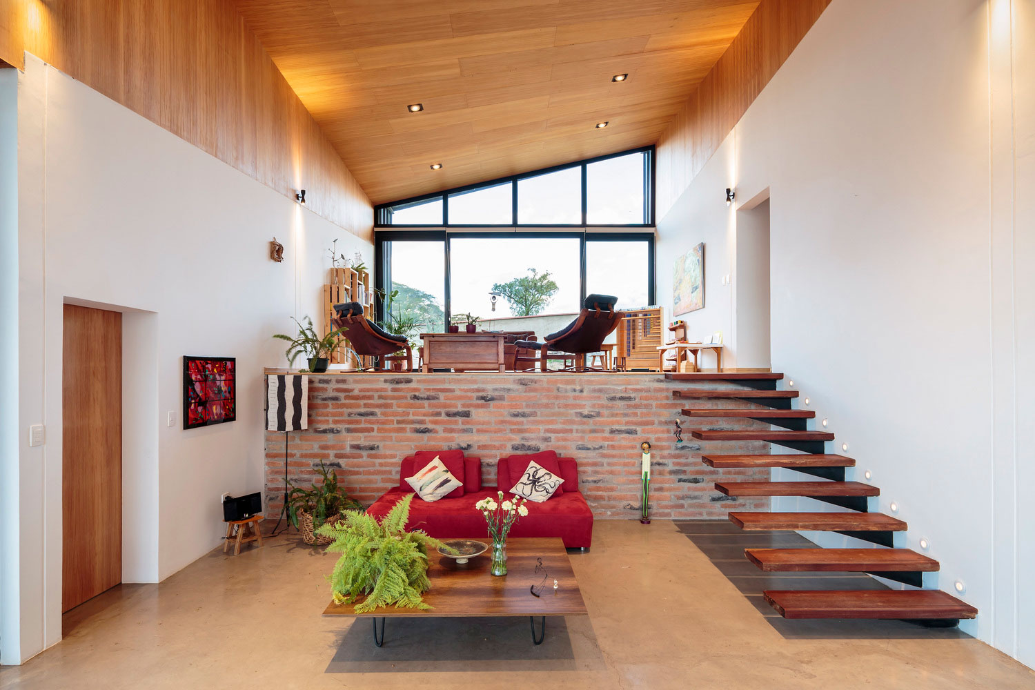 厄瓜多尔 Chiché河畔的现代绿意住宅-35