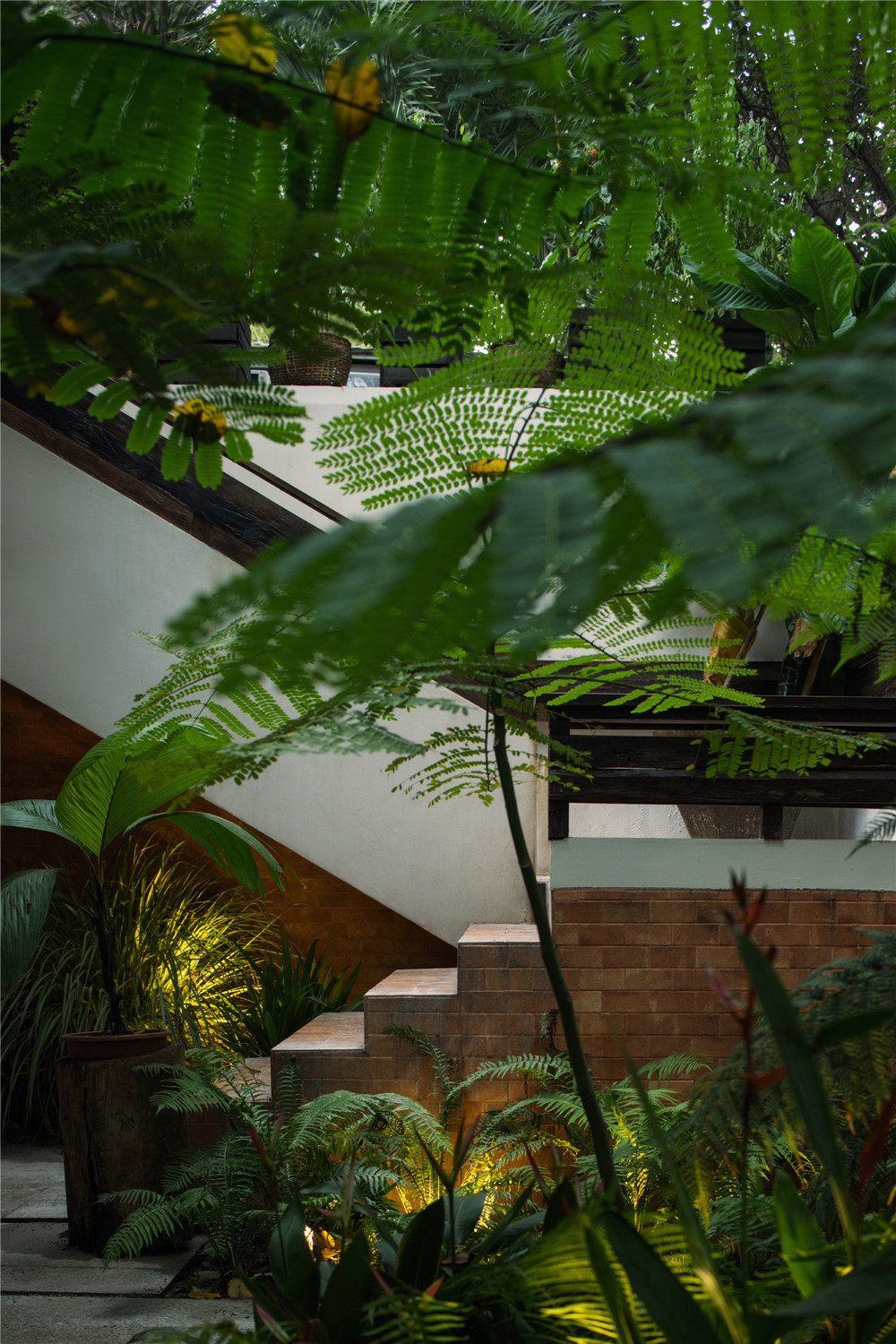 椿楣粉档丨中国西双版纳丨FUNS方糖空间设计顾问-19