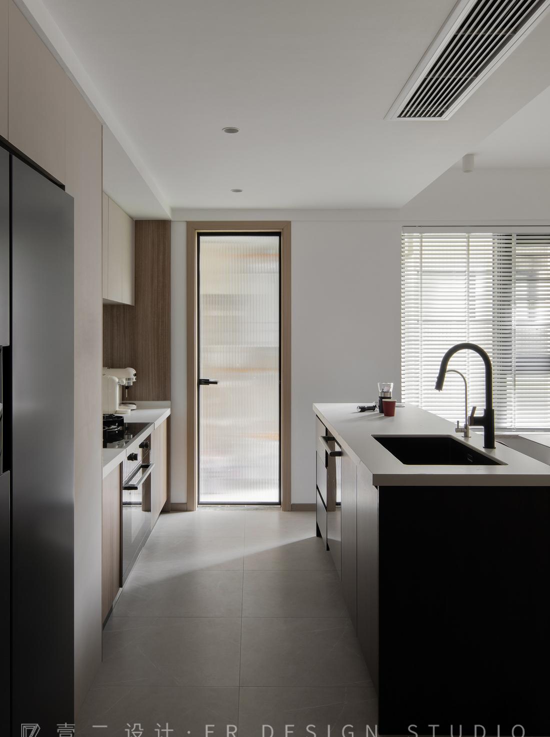 新婚夫妻的温馨之家-22