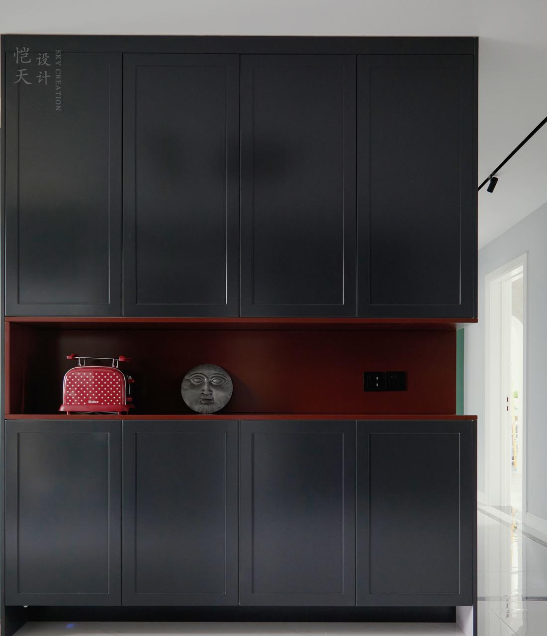 复古墨绿下的秘密乐园-22