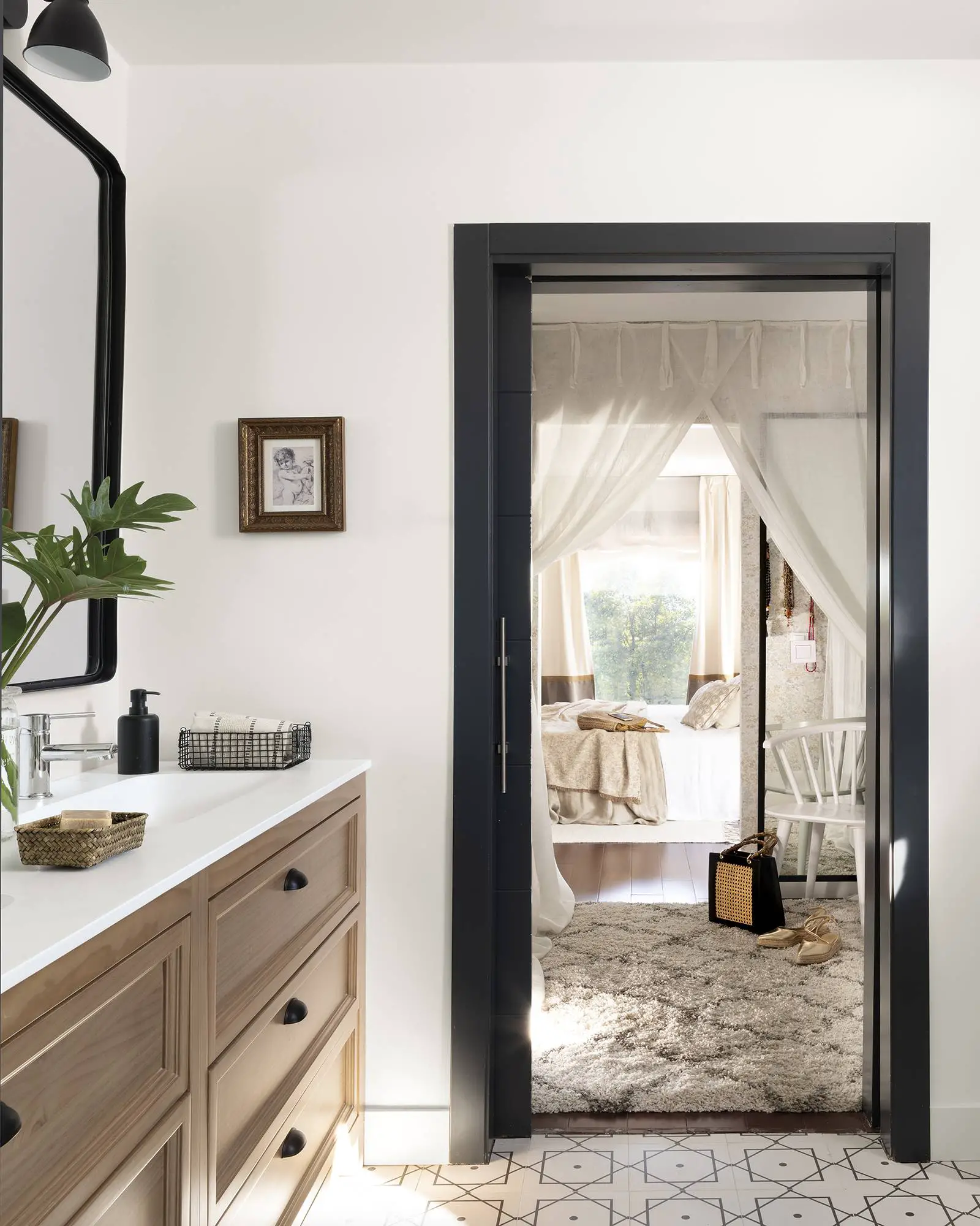 设计师巧妙翻新公寓，无需大动土木-7