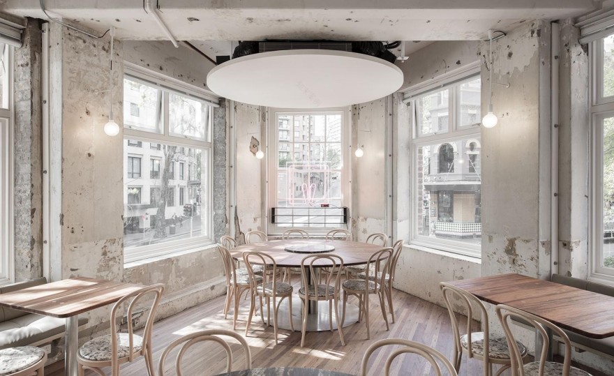 悉尼 Chin Chin + DOLPHIN 餐厅 | 粉红朋克风的新餐饮地标-7