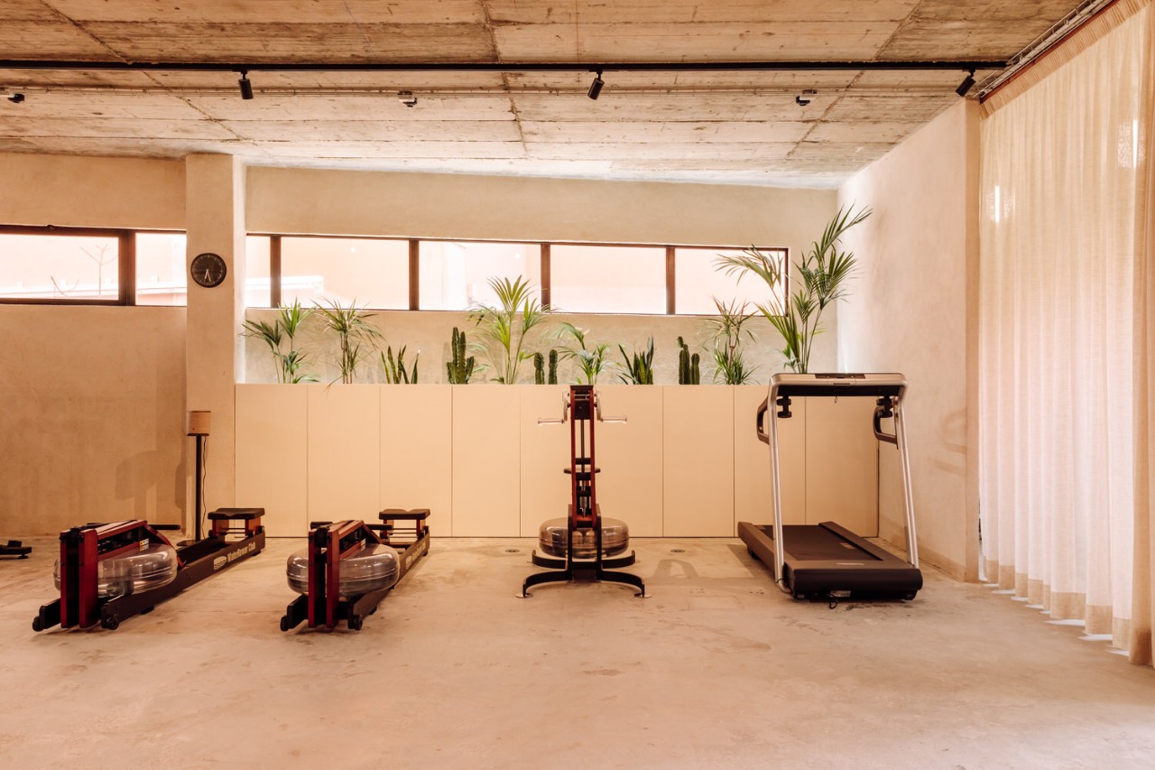 赤色温暖·健康俱乐部丨艺硕设计-41