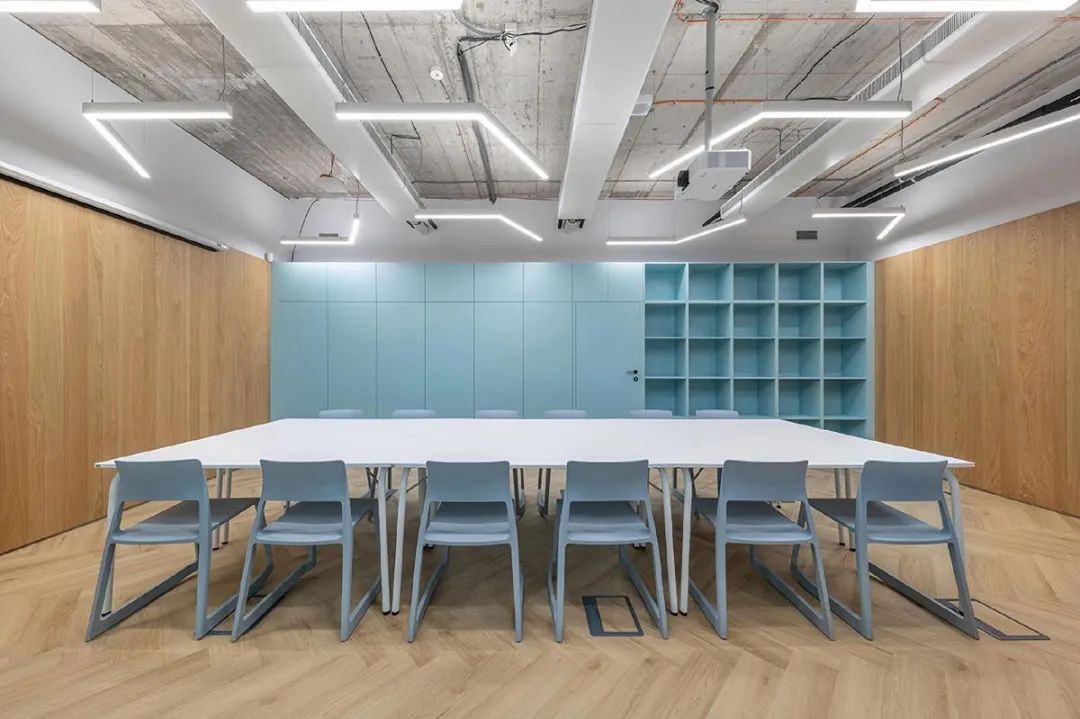 瑞士KISTLER打造居家感办公空间丨斯洛伐克布拉迪斯拉发丨Zeit Architect-16