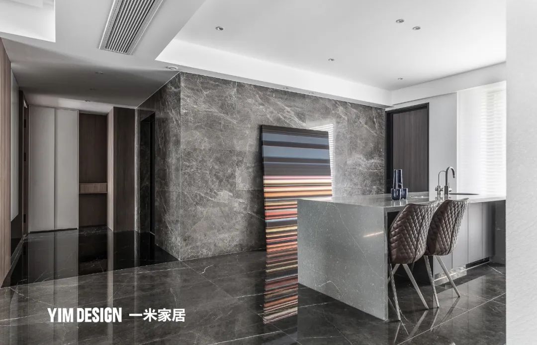 科技控的浪漫，190㎡现代港式智慧新居-17