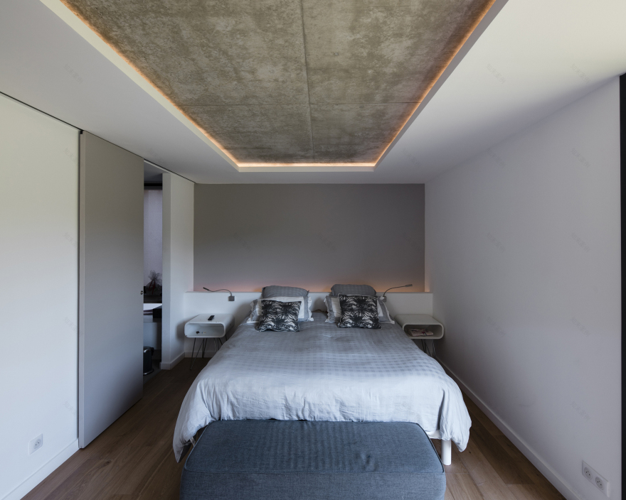 在艾克斯普罗旺斯的两处住宅丨法国马赛丨PAN Architecture-16