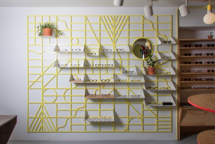圣彼得堡清新宜人的26平米眼镜专卖店P Y E Store-12