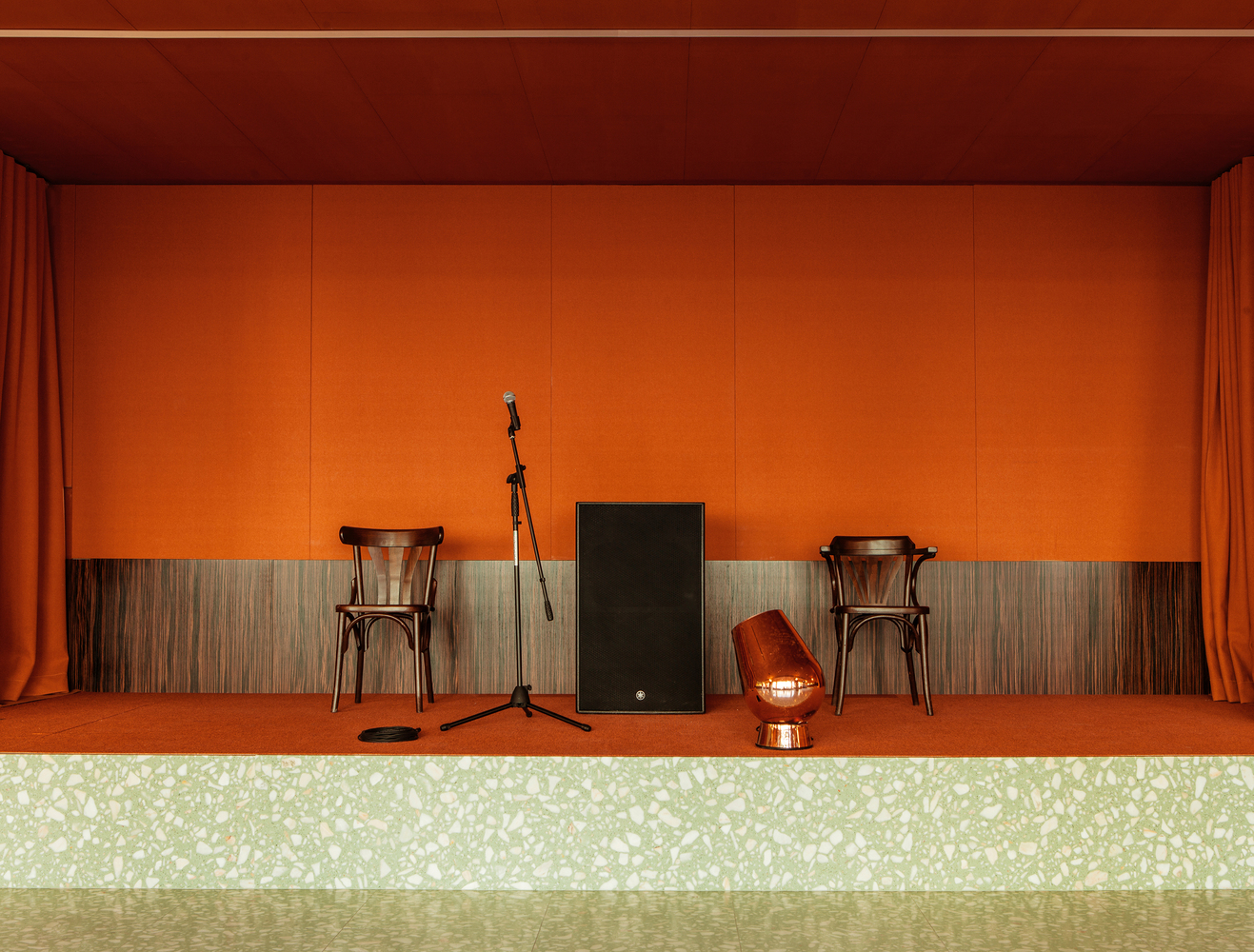 奥迪安酒吧餐厅-15