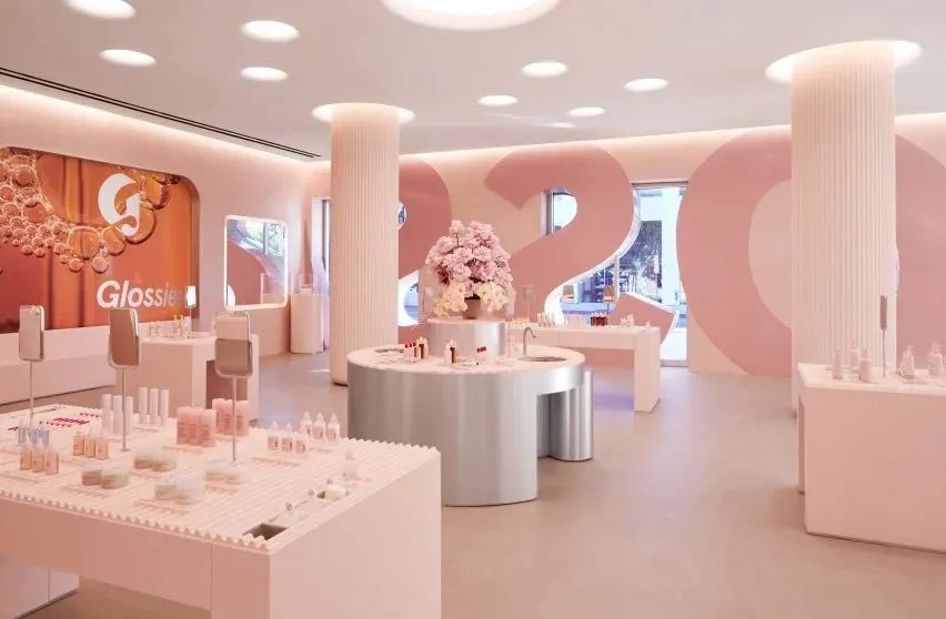 洛杉矶 Glossier 美妆店丨美国洛杉矶丨Glossier 内部团队-5