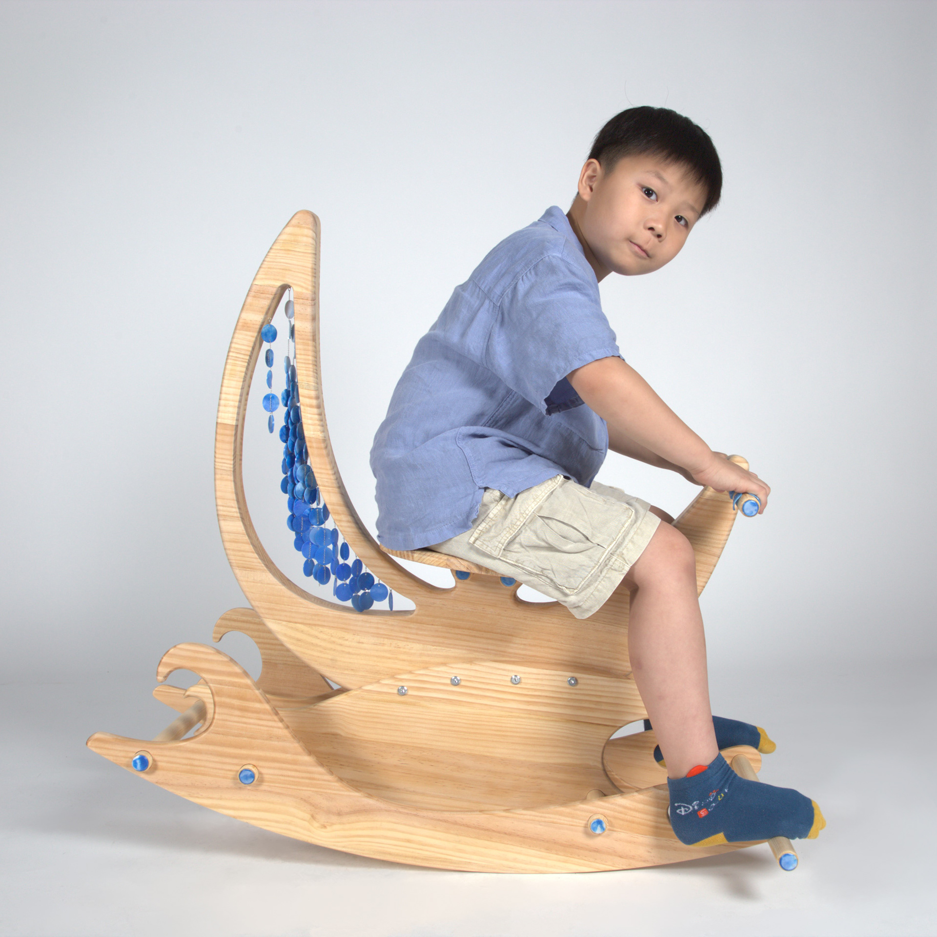 Velluna儿童感官摇椅设计-7