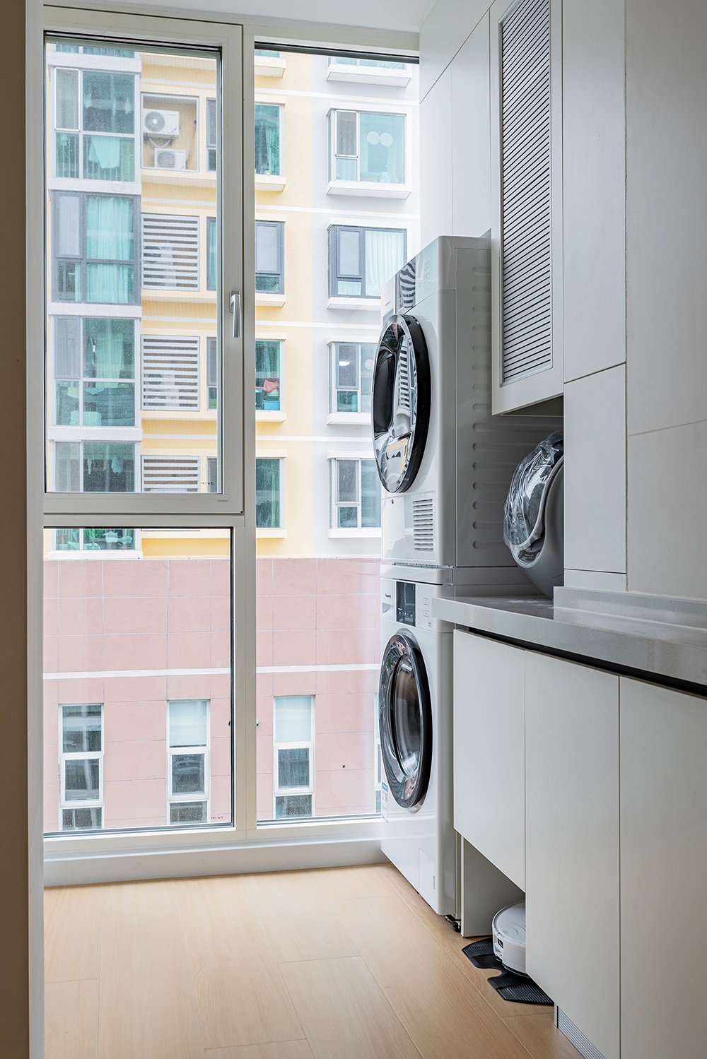 奶油原木一落地，温馨色调+耐用质感，放大30㎡的效果就有了~-39