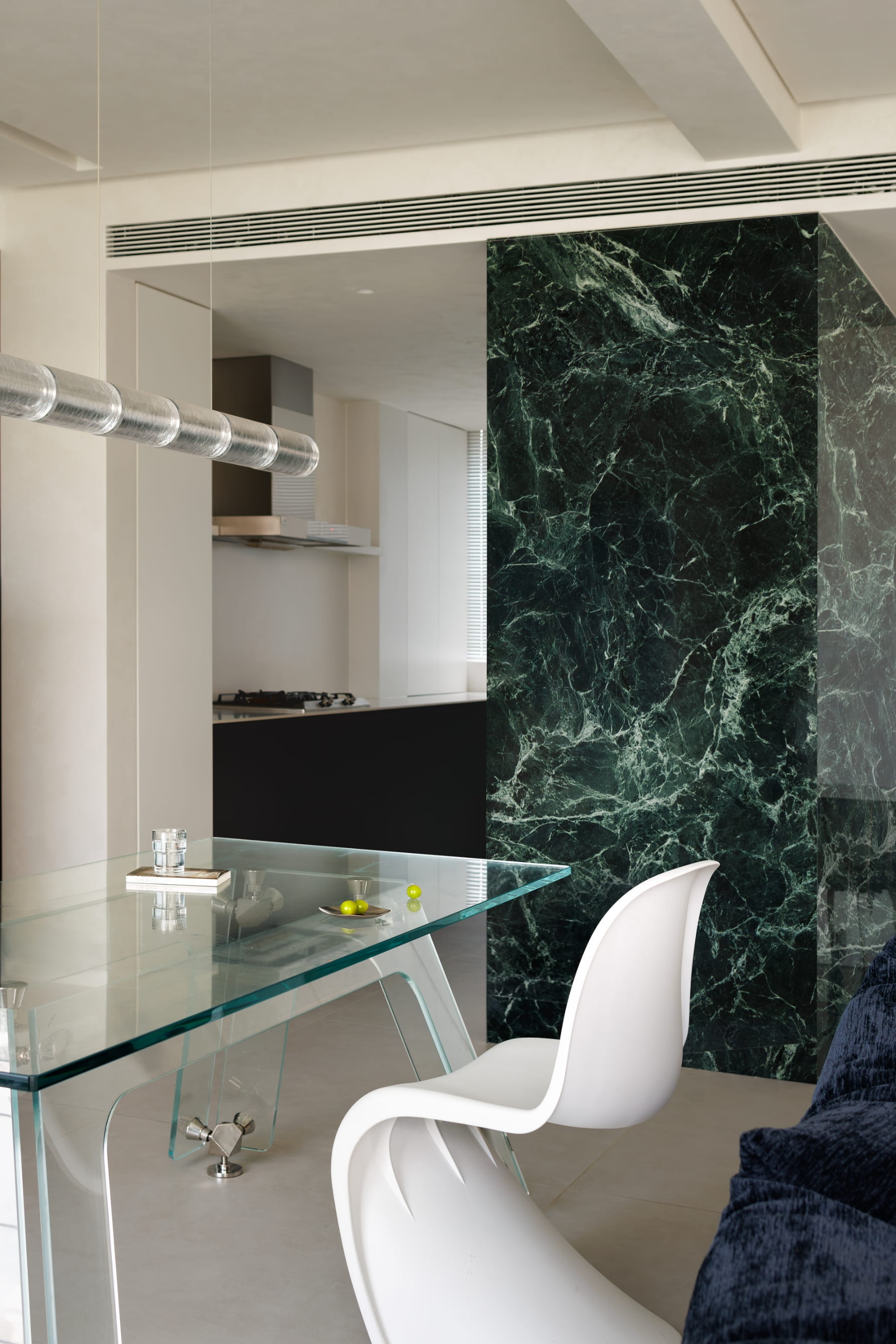 HURR赫设计丨极简中彰显趣味与品味的家-31