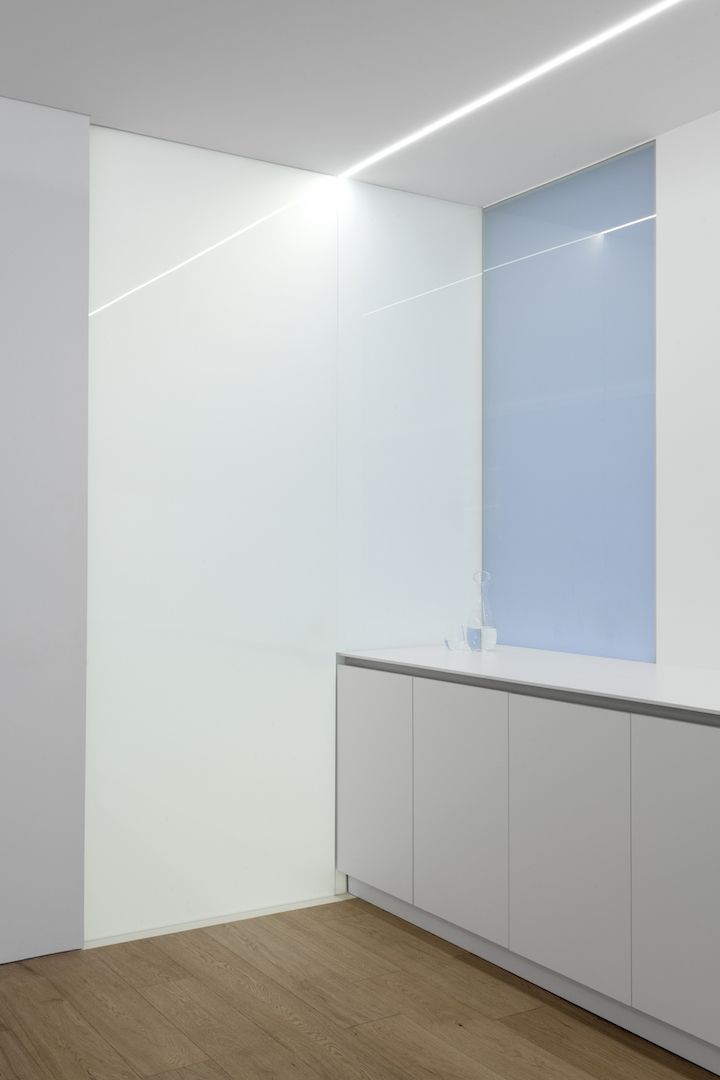 白漆润色，空间焕新——瓦伦西亚公寓设计-44