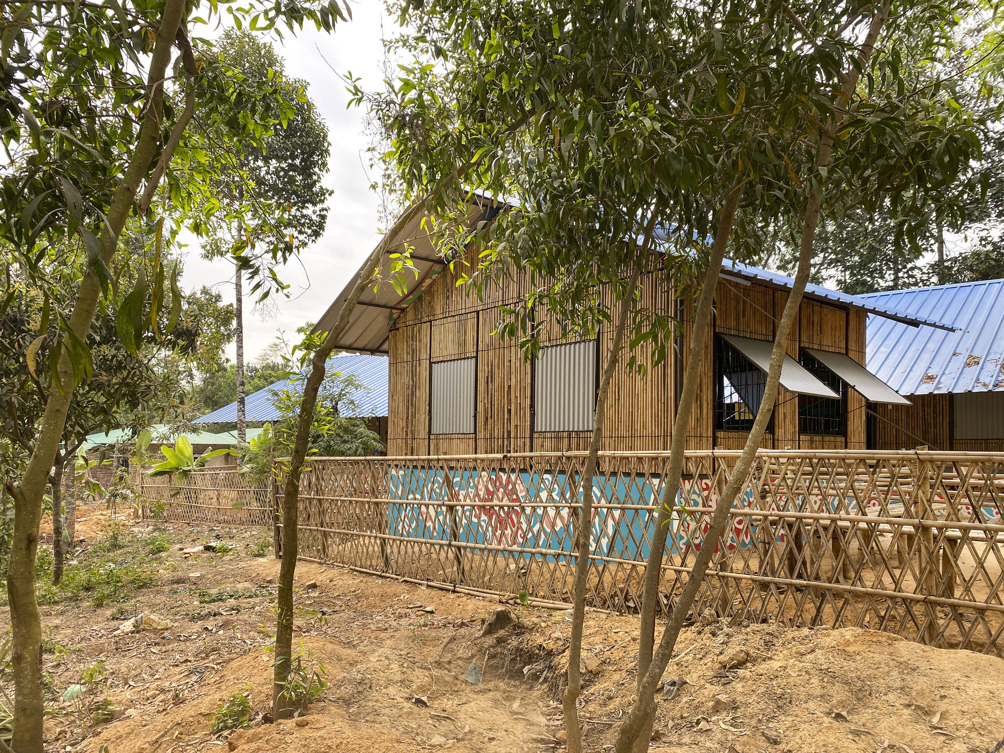 Integrated Community Center in Hindu-paraRohingya Refugee Camp / Rizvi Hassan-44