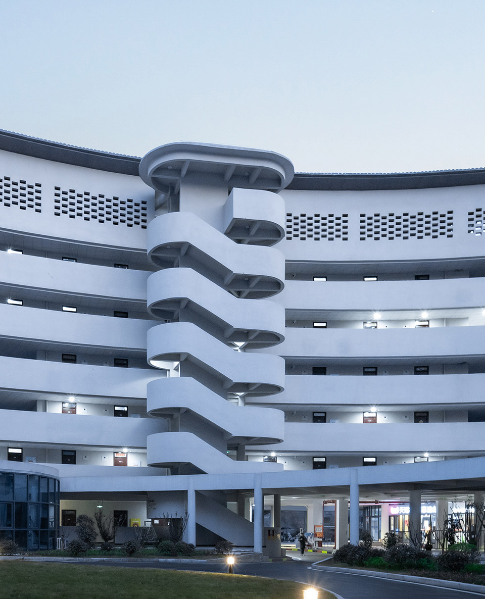 重庆移通学院南湖书院丨中国重庆丨上海意构建筑设计-13