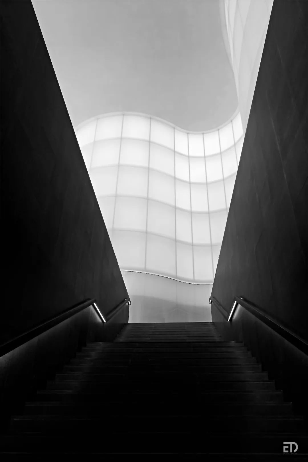 建筑光影的诗意表达丨戴勇-10