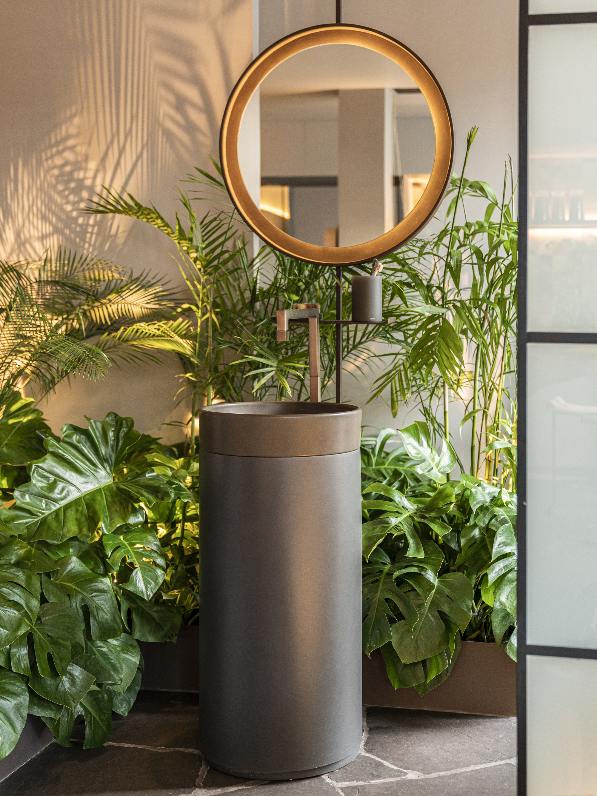 Urban Cabin / Studio Marcio Michaluá-26