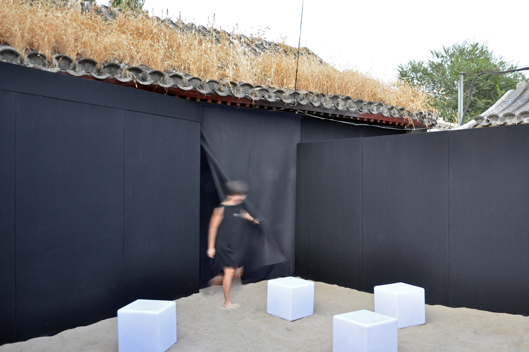 白塔寺 & 海边的日常,2017北京设计周 / reMIXstudio-19