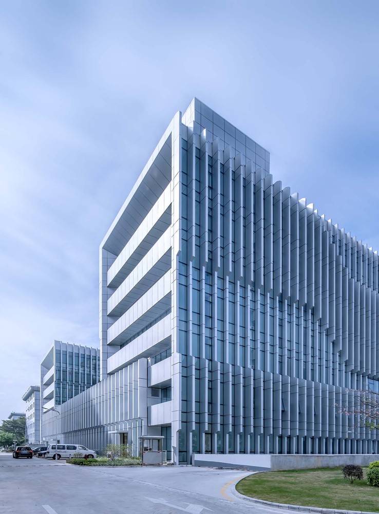 广州白云国际机场综合信息大楼-11