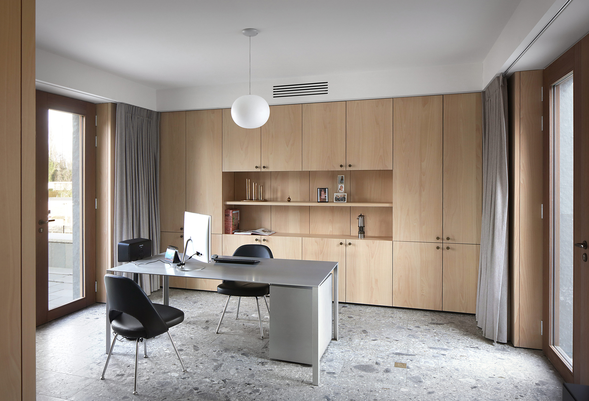 比利时郊区别墅设计，创新几何形态与丰富空间层次-7