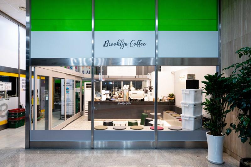 首尔布鲁克林咖啡馆 | 简约现代的十坪空间设计-10