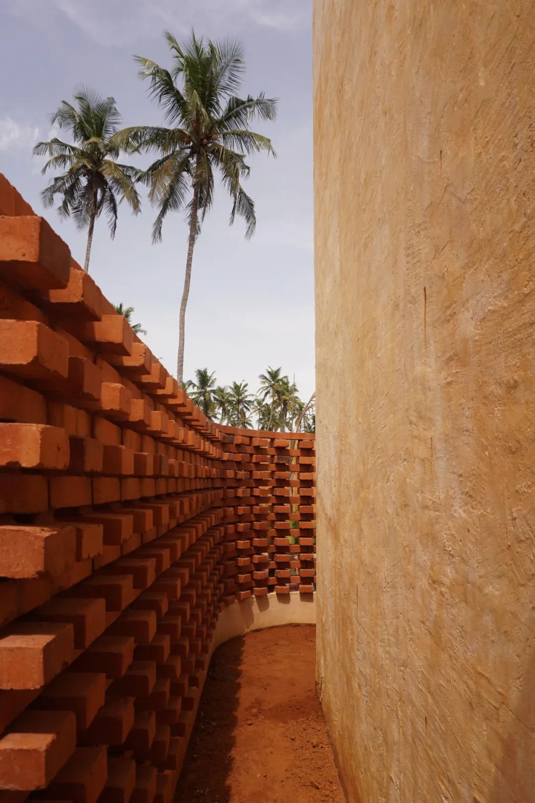 蒙杜库别墅丨几内亚丨Remy Aznar 和 William Tailly-25