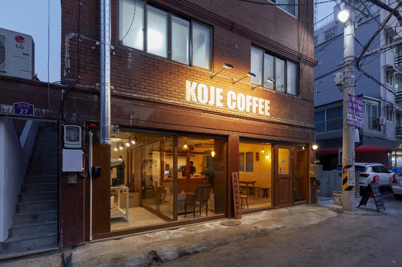 20 平米小空间，打造复古温馨咖啡馆-14