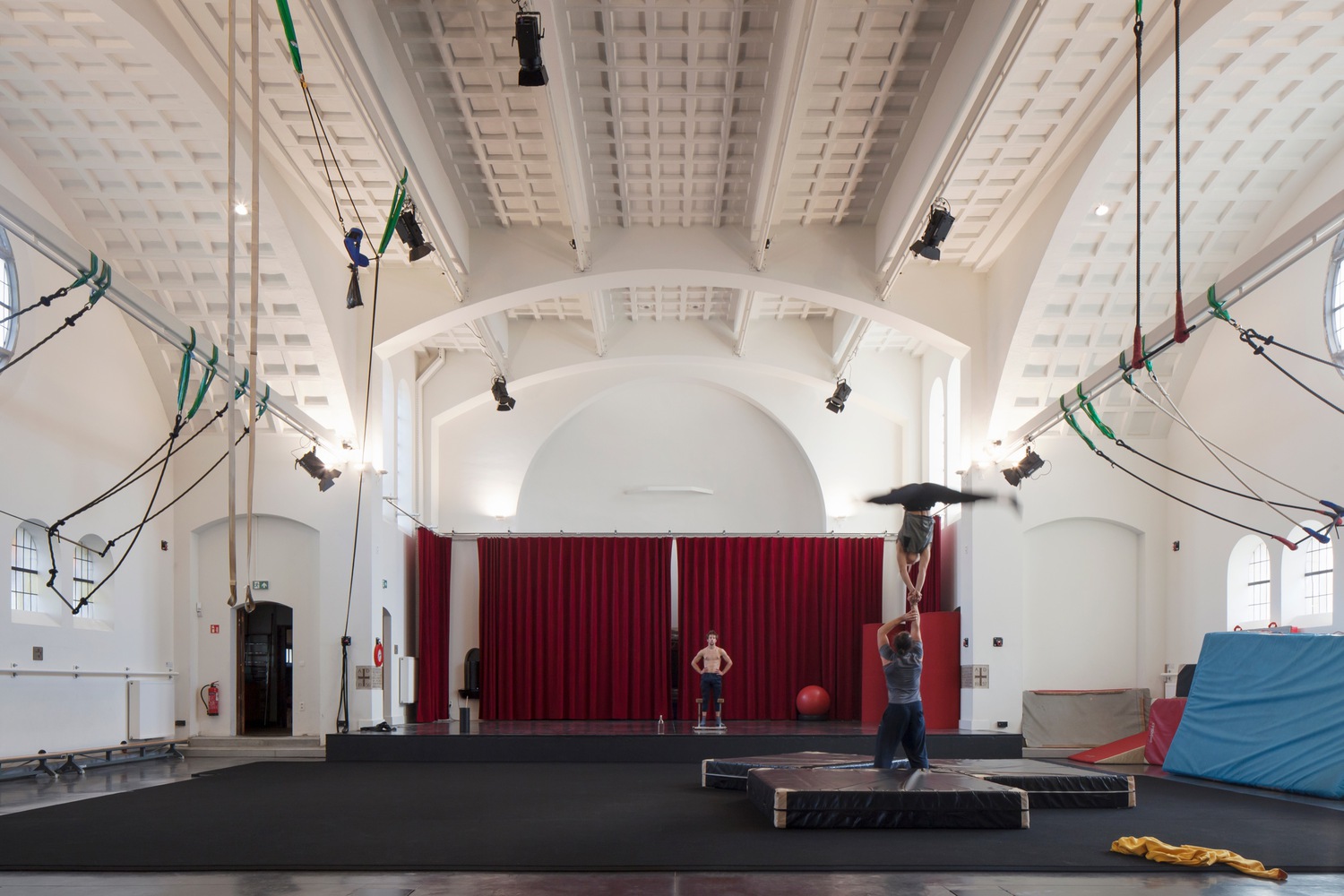 Circusplanet 教堂改造丨比利时丨Plano 建筑师-7