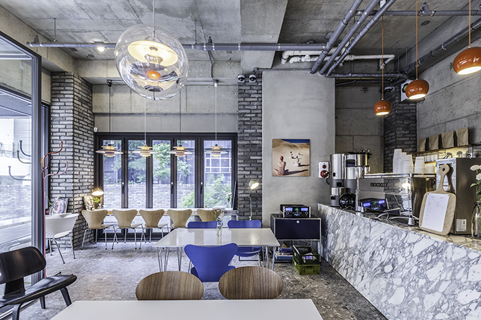 首尔 50 平米现代简约风咖啡馆设计-4