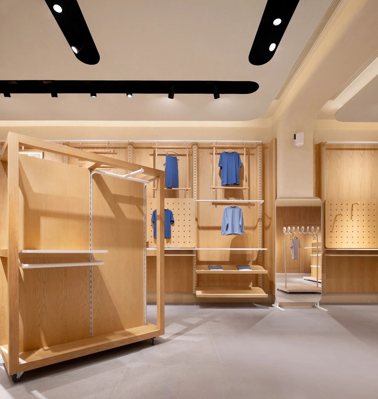 幼岚上生·新所店,服装店丨中国上海丨YDESIGN 奕檐建筑-24