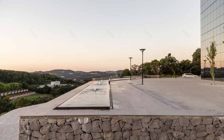 巴西 TKA 滨海艺术中心丨naE-14