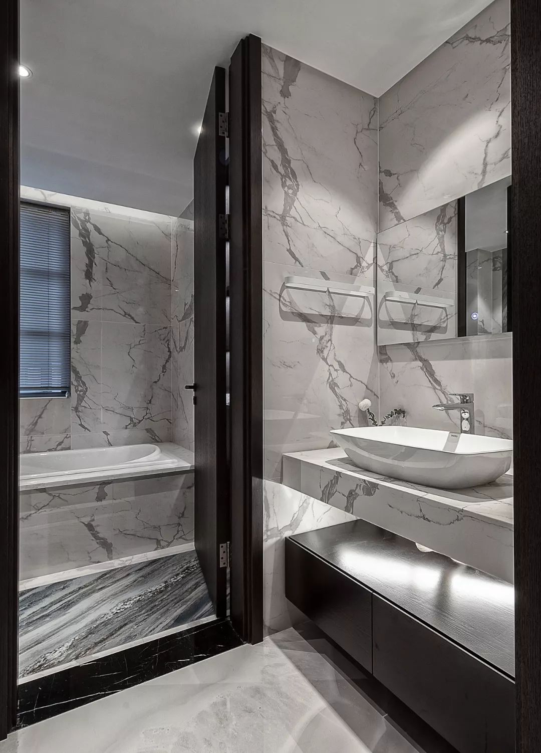 现代简约之家 | 舒适与艺术的完美融合-48