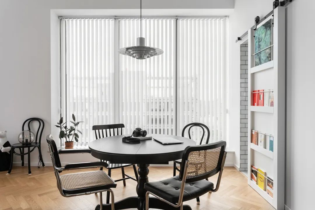 63㎡公寓变小复式,猫狗双全的惬意独居生活丨中国成都丨十六月工作室-31