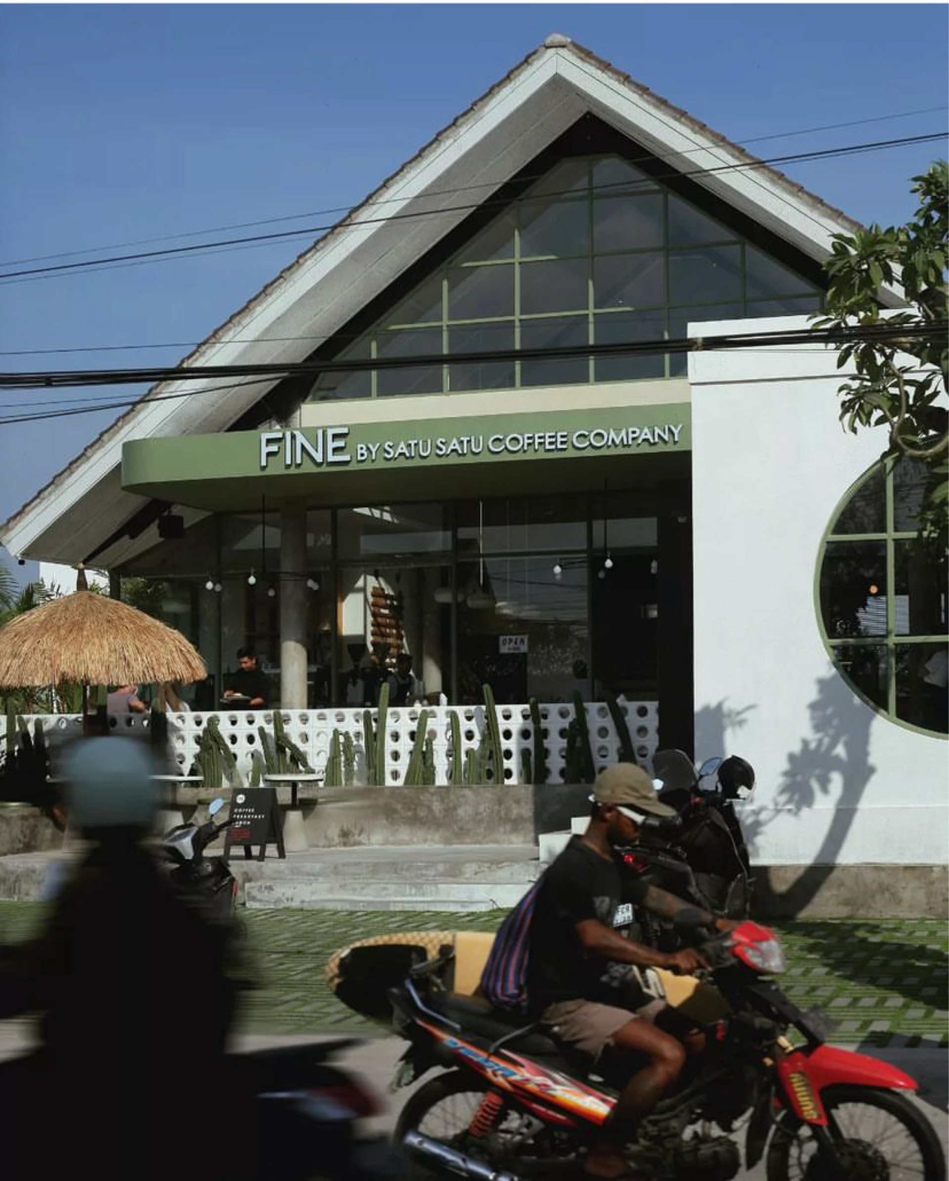 INTERIOR DESIGN & ARCHITECTURE FOR COFFEE SHOP “FINE”-5