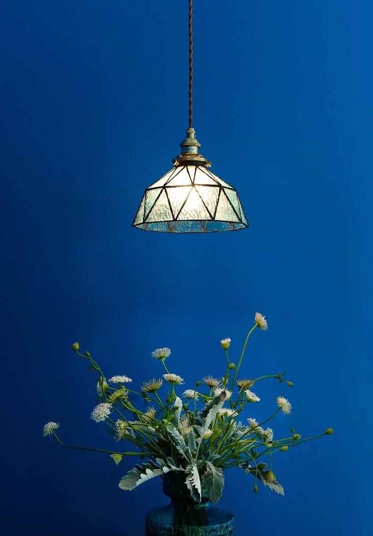 色彩冲击下的摩登复古家居设计-31