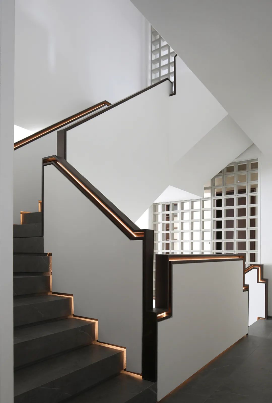 容象新作 | 东方折中主义诗学-37