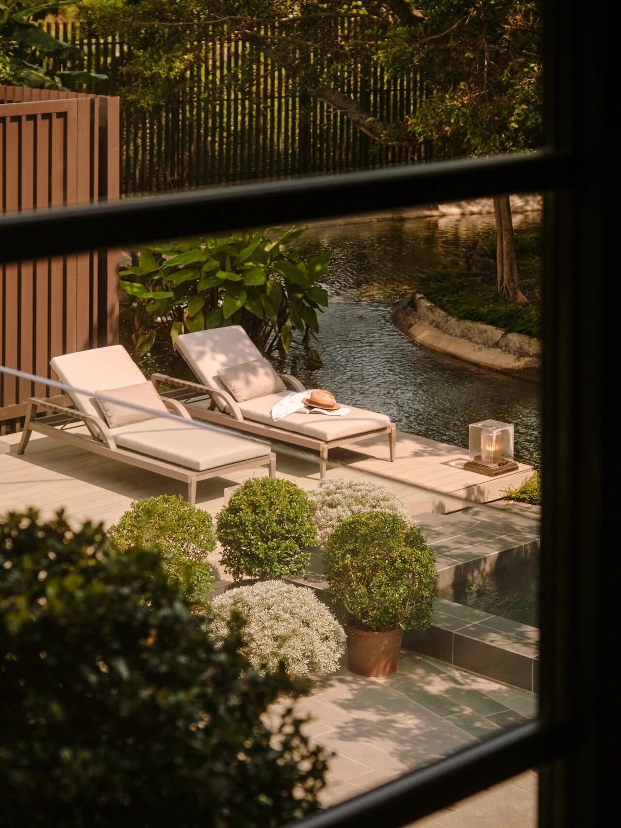 设计师傅厚民自宅 · 香港新界的乡野度假屋丨中国香港丨André Fu Studio-25